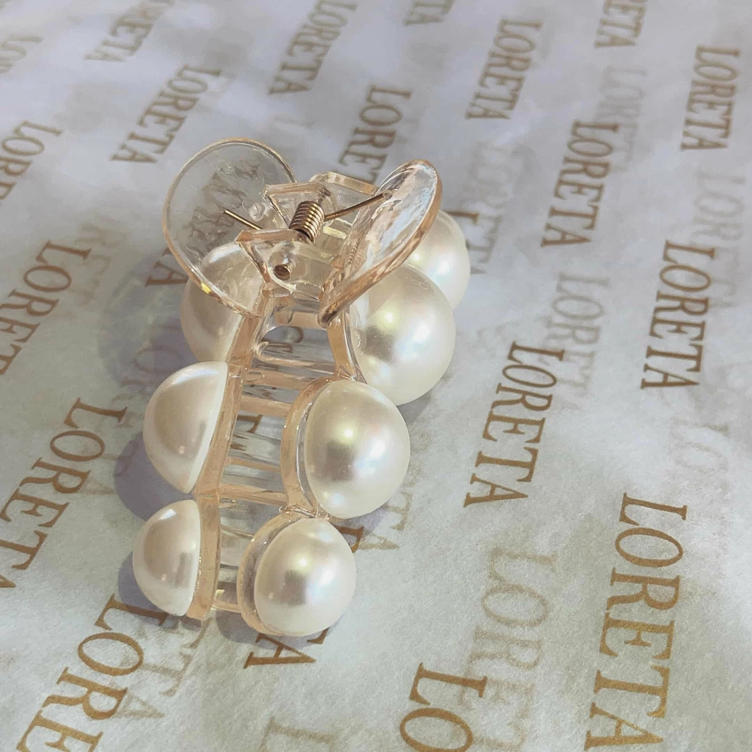 LORETA XL Pearl Hair Claw Clip 24HR OVERNIGHT COLLECTION 5 LORETA XL Pearl Hair Claw Clip 24HR OVERNIGHT COLLECTION