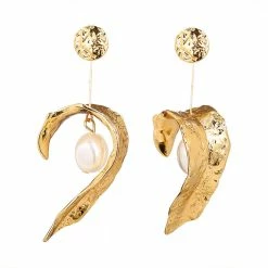 LORETA 24HR OVERNIGHT COLLECTION Gold Leaf Earrings